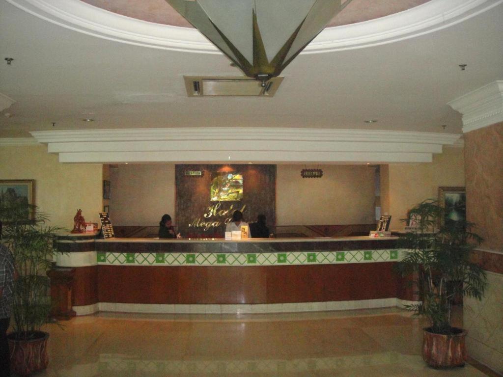 Hotel Mega Cikini 2*