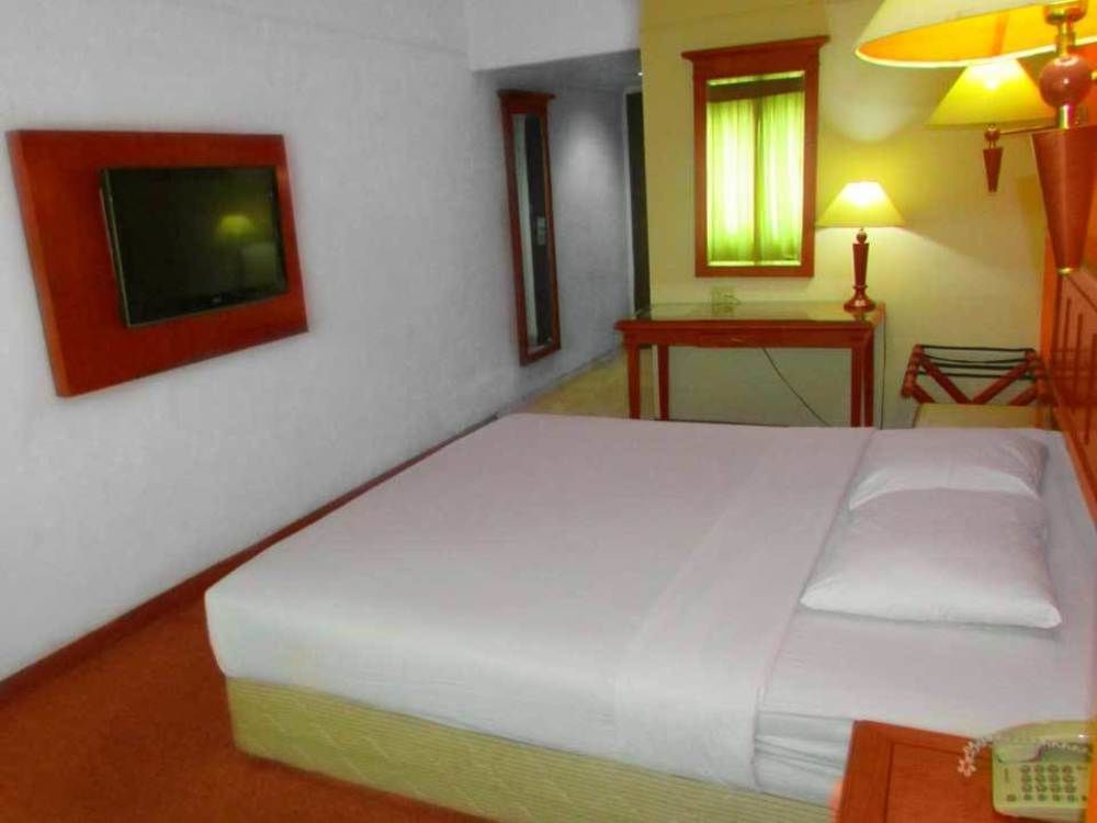 Hotel Mega Cikini Jakarta
